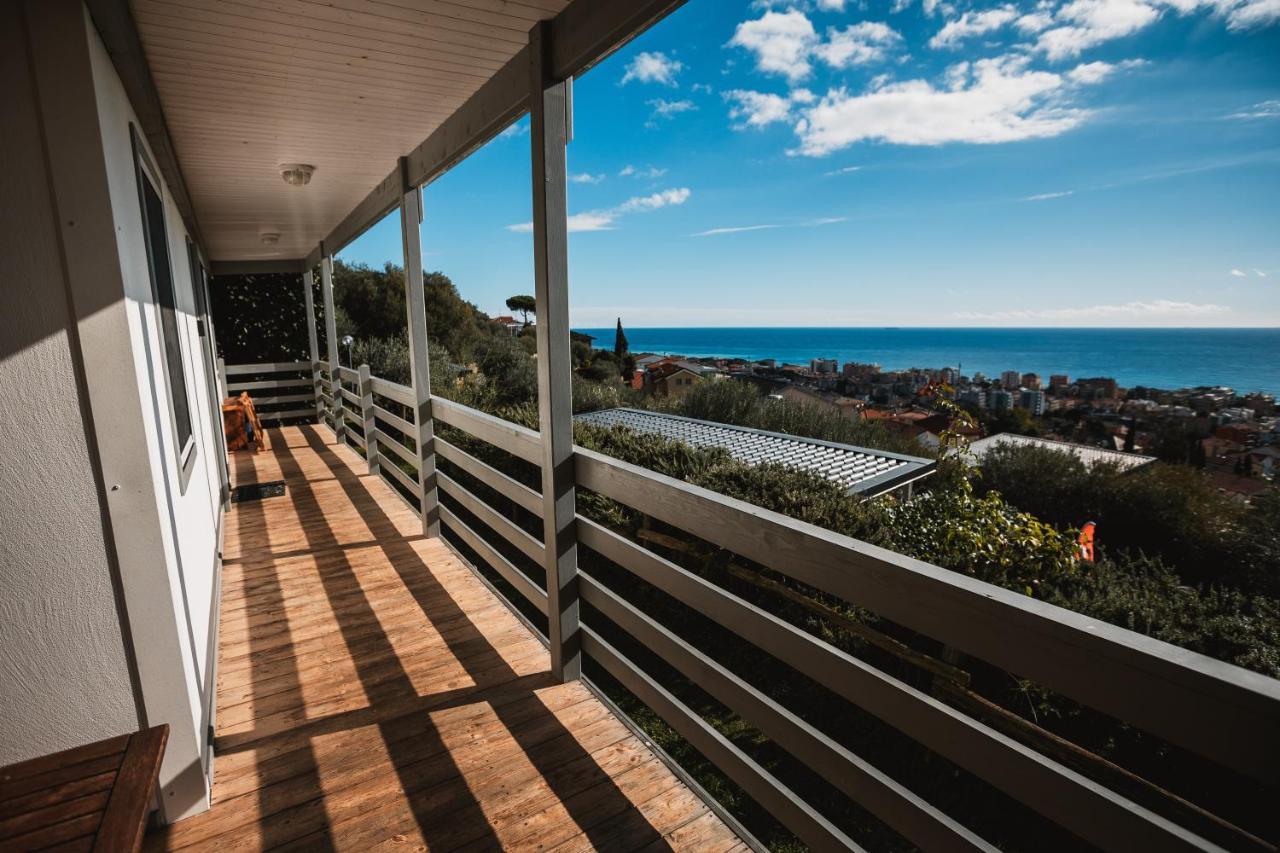 Agriturismo Rose Di Pietra Pietra Ligure Exterior foto