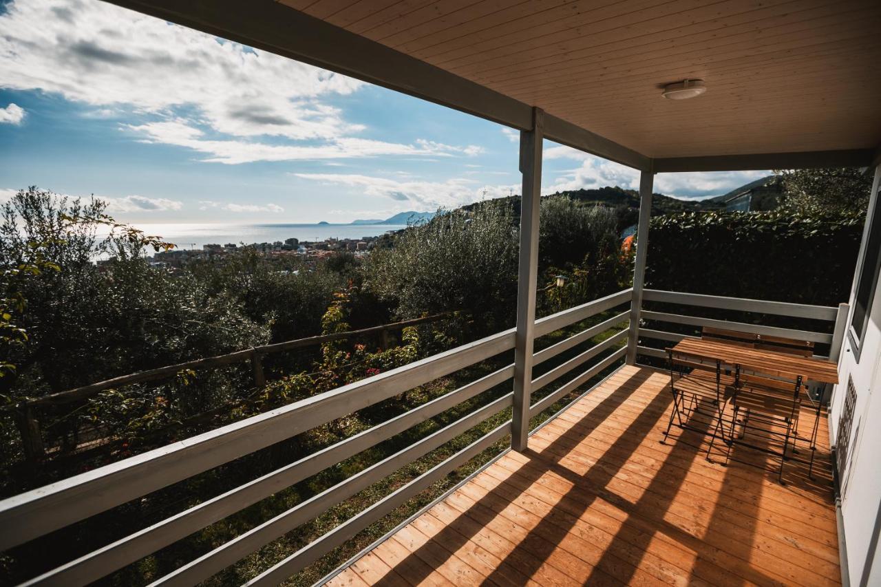 Agriturismo Rose Di Pietra Pietra Ligure Exterior foto